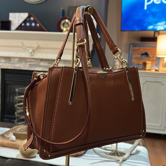 GORGEOUS Authentic Coach 1941 Dreamer 27 Satchel in Saddle, Light Gold. EUC - Picture 4 of 16